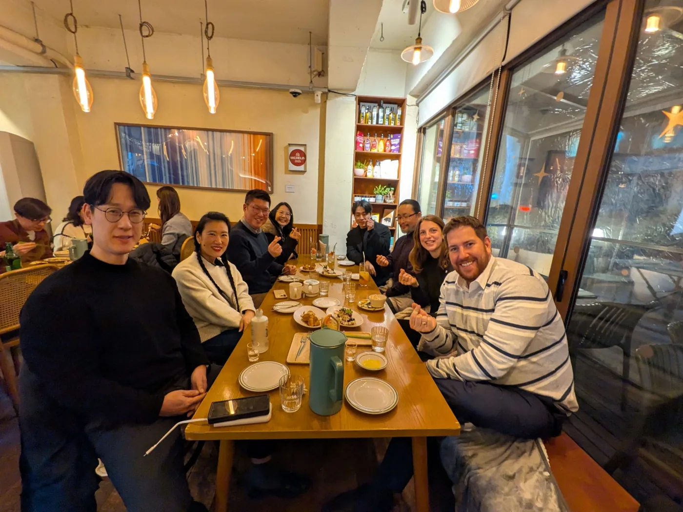 Founders and operators around the table at an FTW Investment Climate Dinner in Seoul