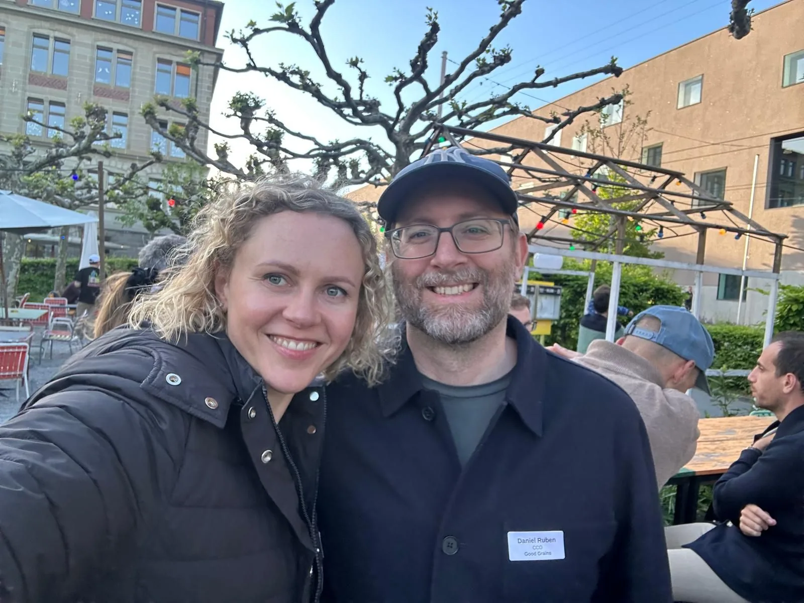 Founders connecting at an FTW Investment Climate Dinner in Lausanne